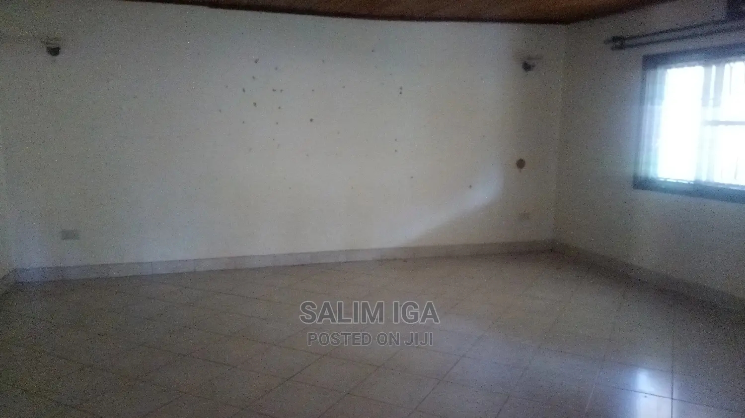 5bdrm Bungalow in Kololo Property, Central Division for Rent in Central Division