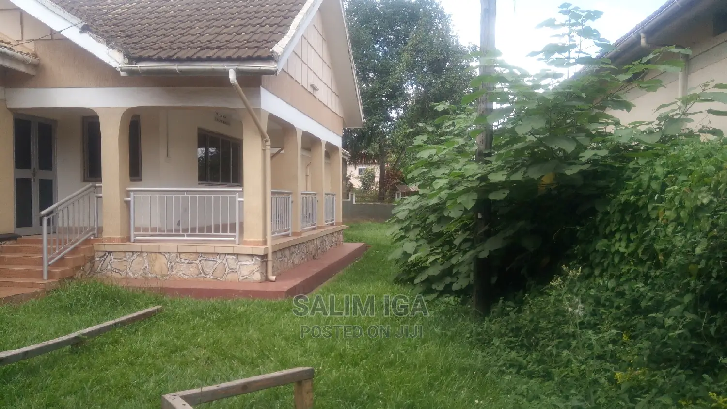 5bdrm Bungalow in Kololo Property, Central Division for Rent in Central Division
