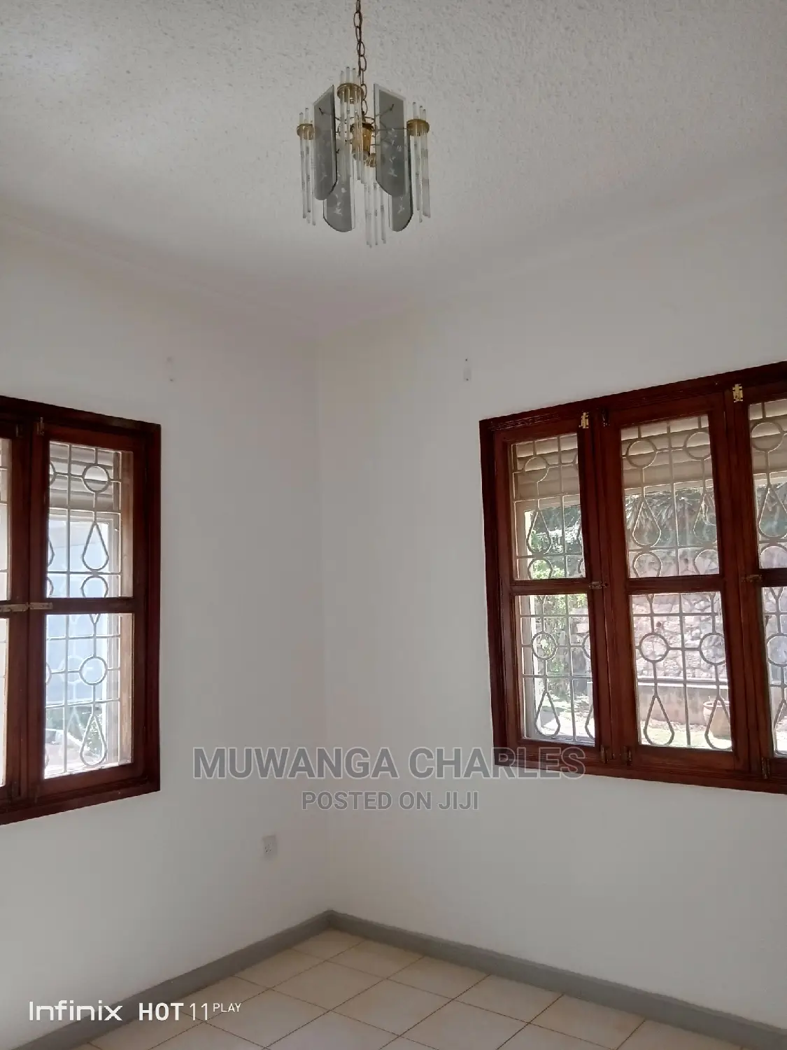 6bdrm Duplex in Fs Properties Ltd, Division a for Sale in Division A