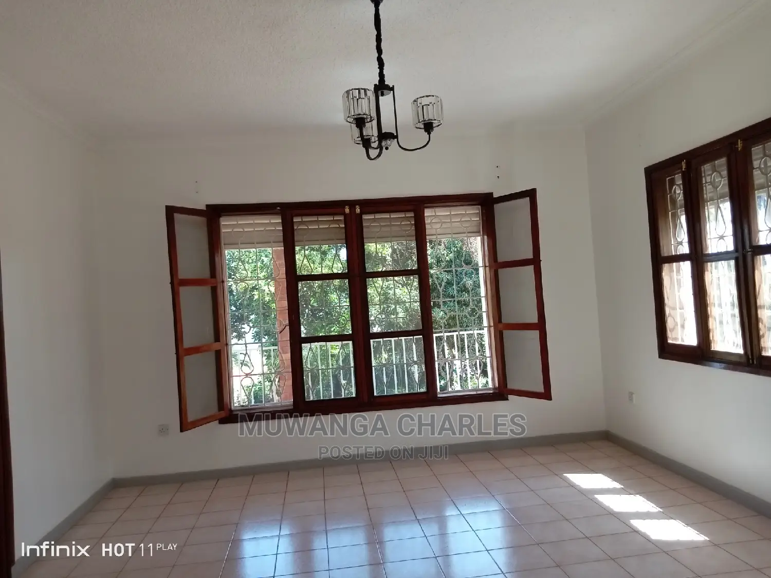 6bdrm Duplex in Fs Properties Ltd, Division a for Sale in Division A