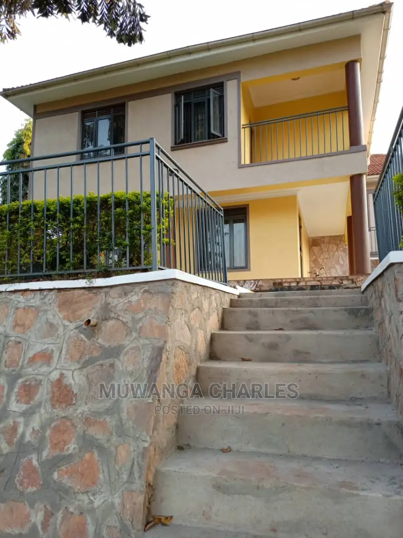 4bdrm Duplex in Fs Properties Ltd, Central Division for Sale in Central Division