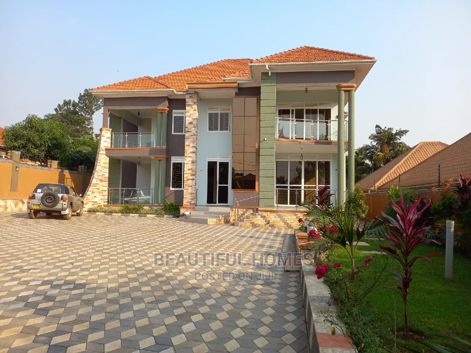 Furnished 6bdrm Duplex in Kira Upscale for Sale in Kira