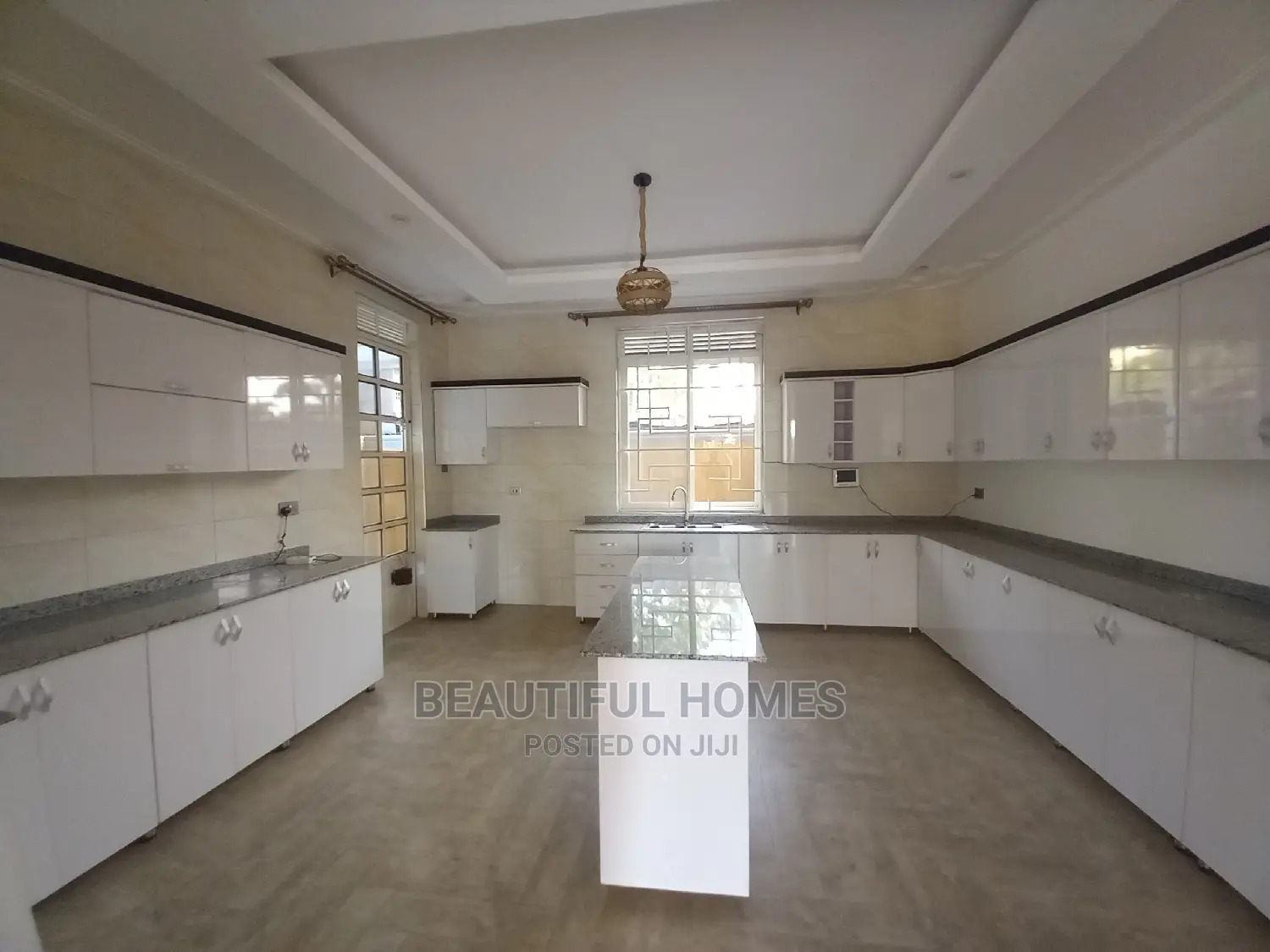 Furnished 6bdrm Duplex in Kira Upscale for Sale in Kira