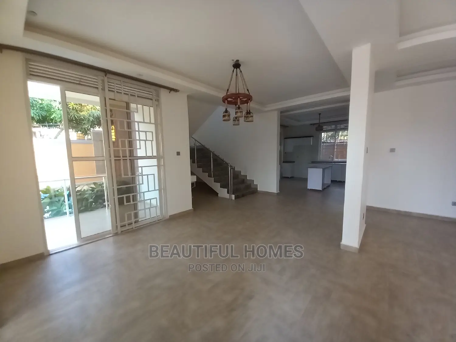 Furnished 6bdrm Duplex in Kira Upscale for Sale in Kira