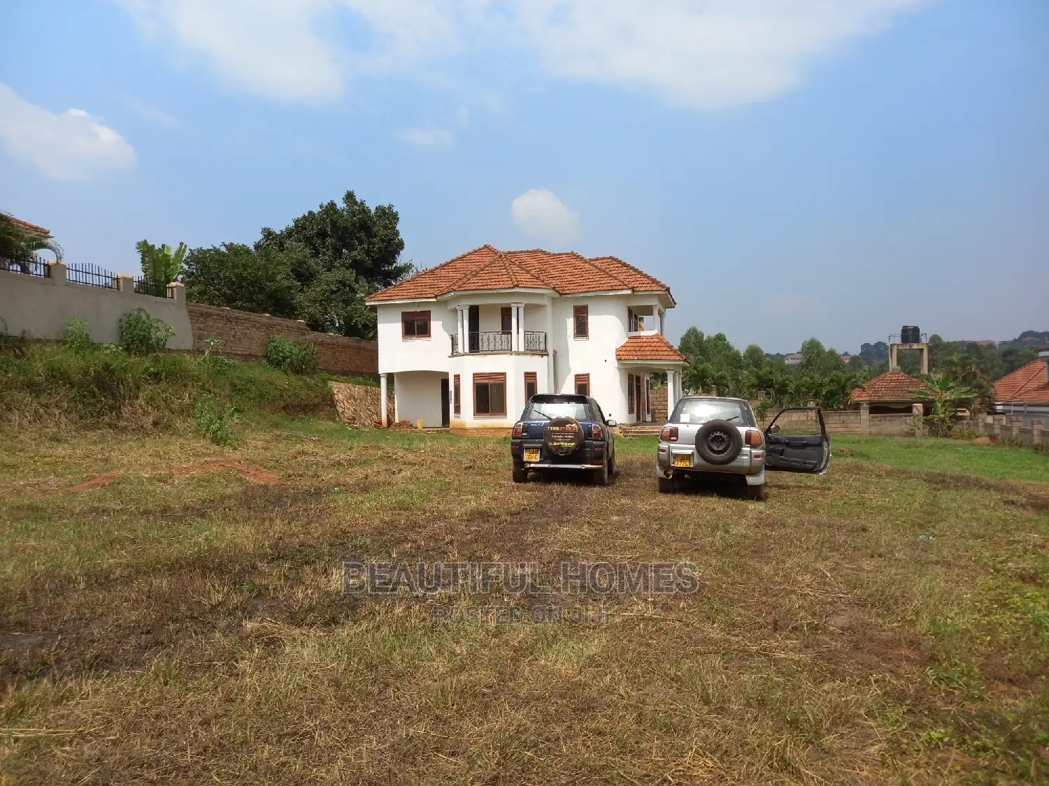 Furnished 5bdrm Mansion in Kira for Sale in Kira