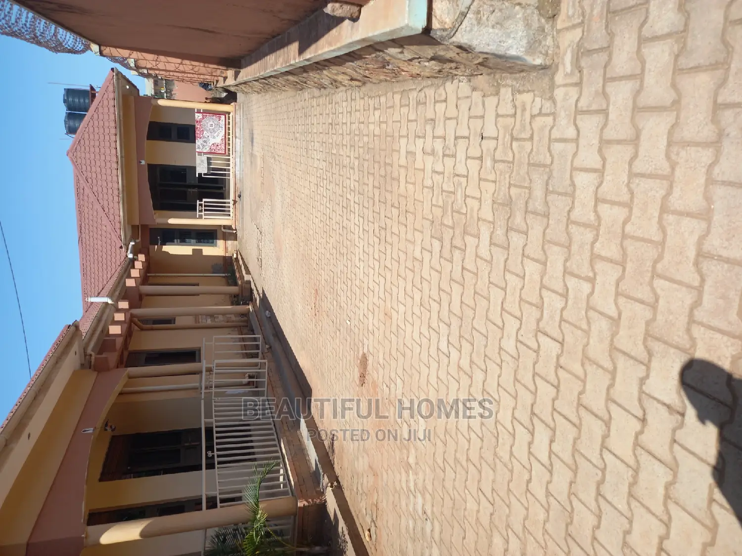 Furnished 2bdrm Apartment in Kyaliwajjara Quality, Kira for Sale in Kira