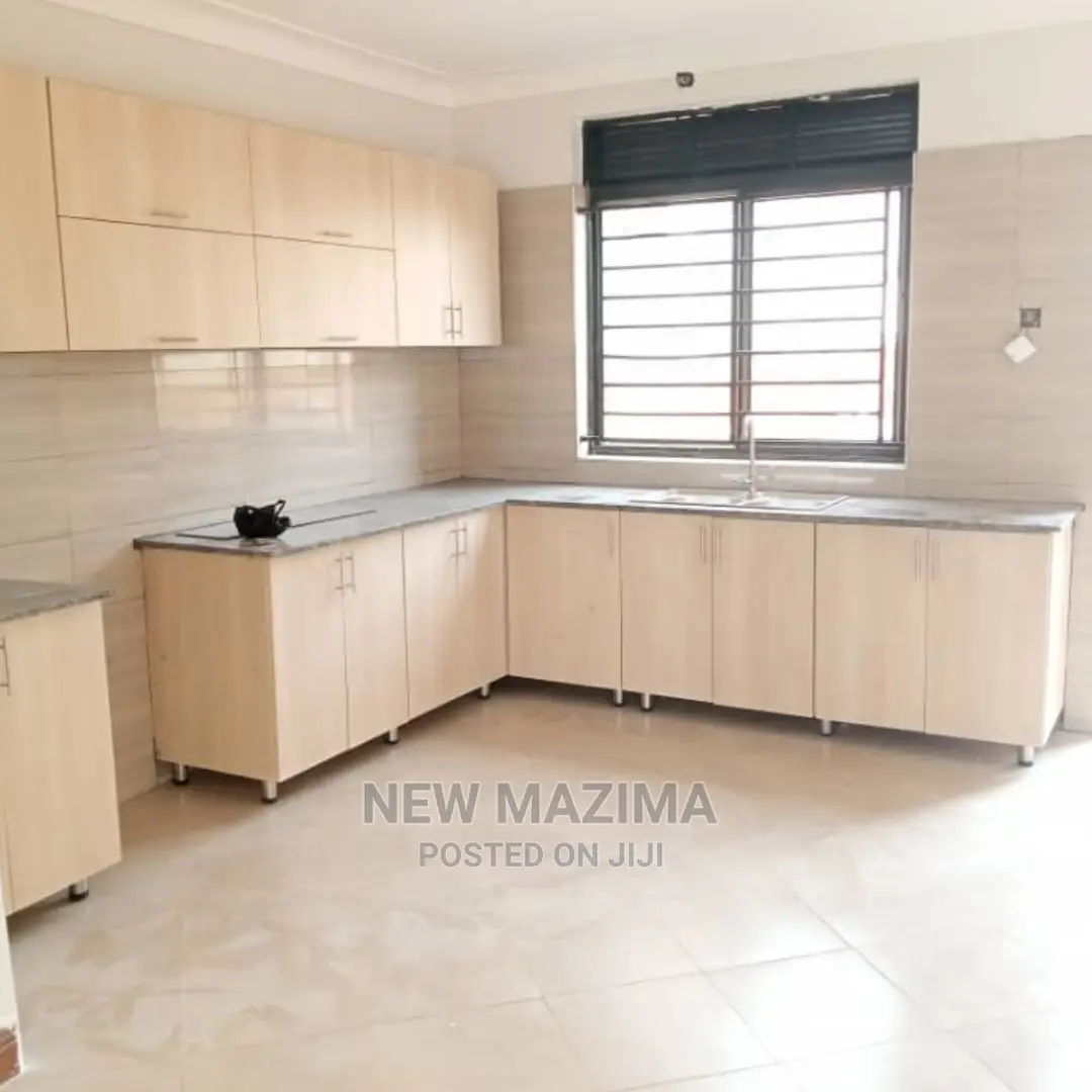 4bdrm House in Akhright Ntebe Rd, Central Division for sale in Central Division