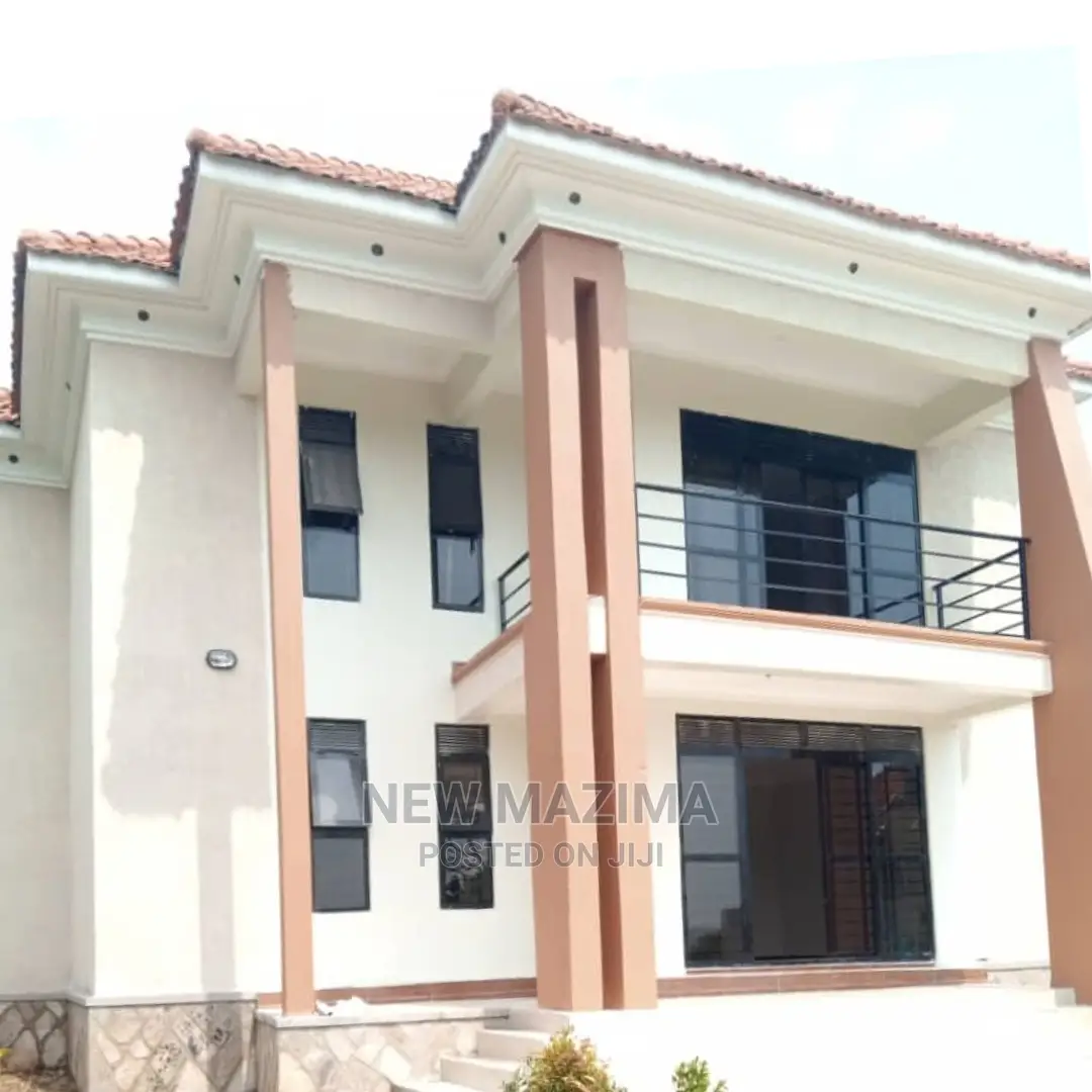 4bdrm House in Akhright Ntebe Rd, Central Division for sale in Central Division