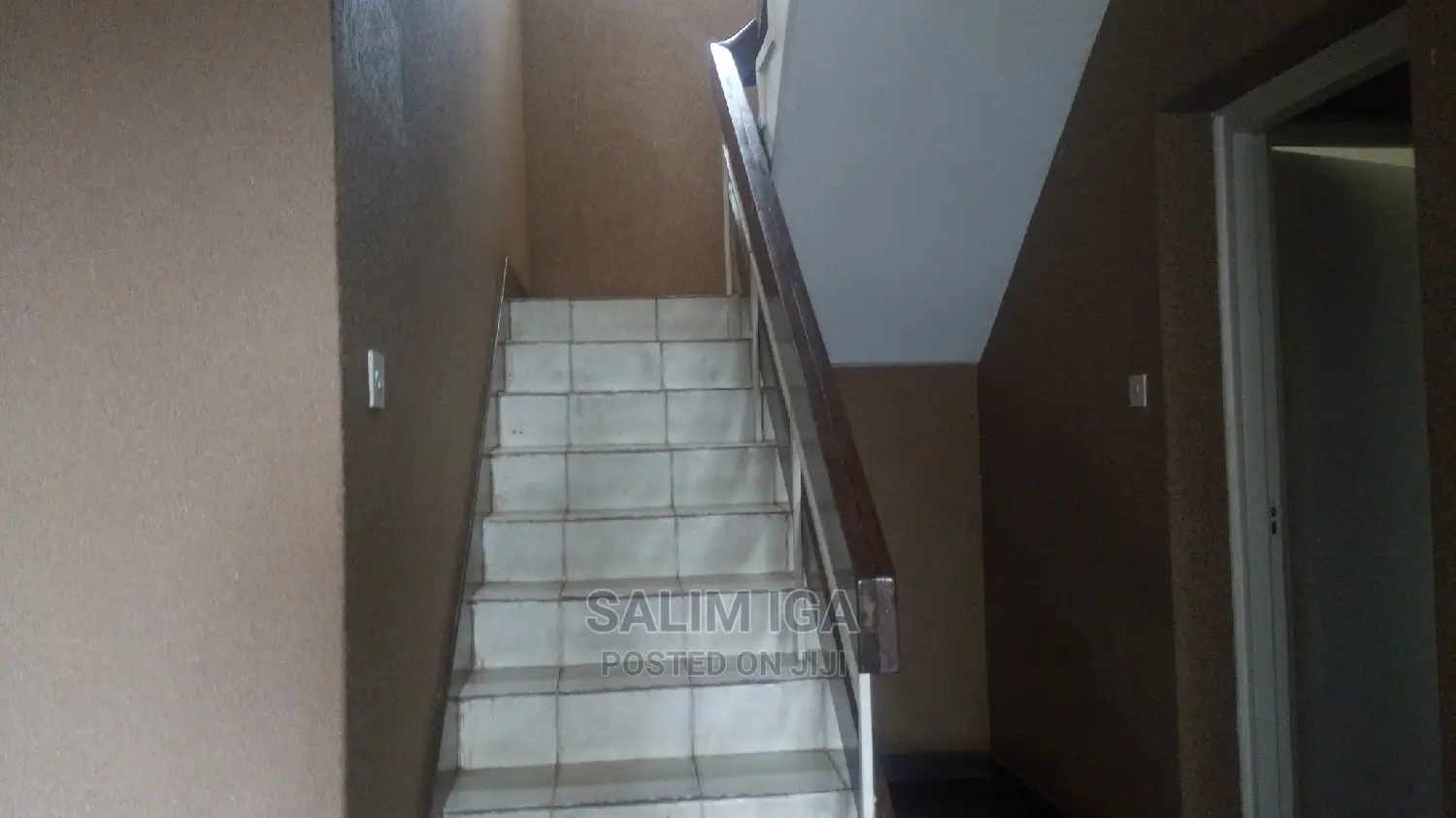 6bdrm Duplex in Kololo Property, Central Division for Rent in Central Division
