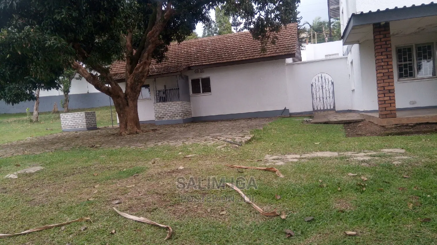 6bdrm Duplex in Kololo Property, Central Division for Rent in Central Division