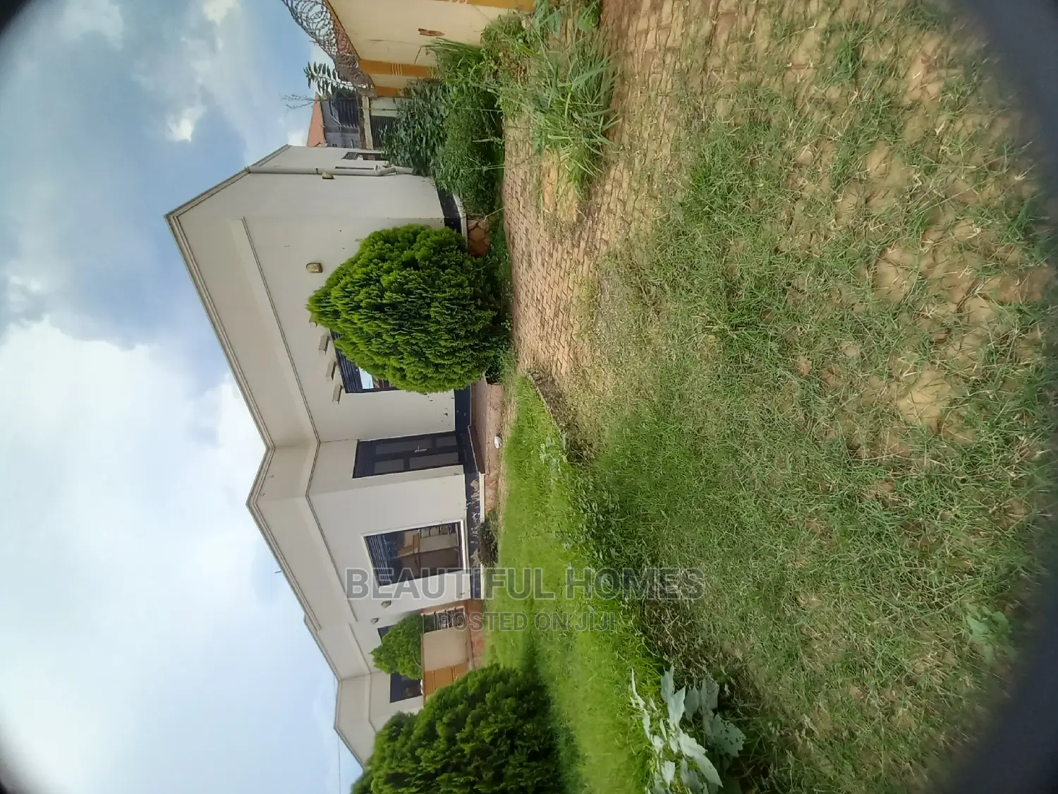 Furnished 3bdrm House in Kira for Sale in Kira