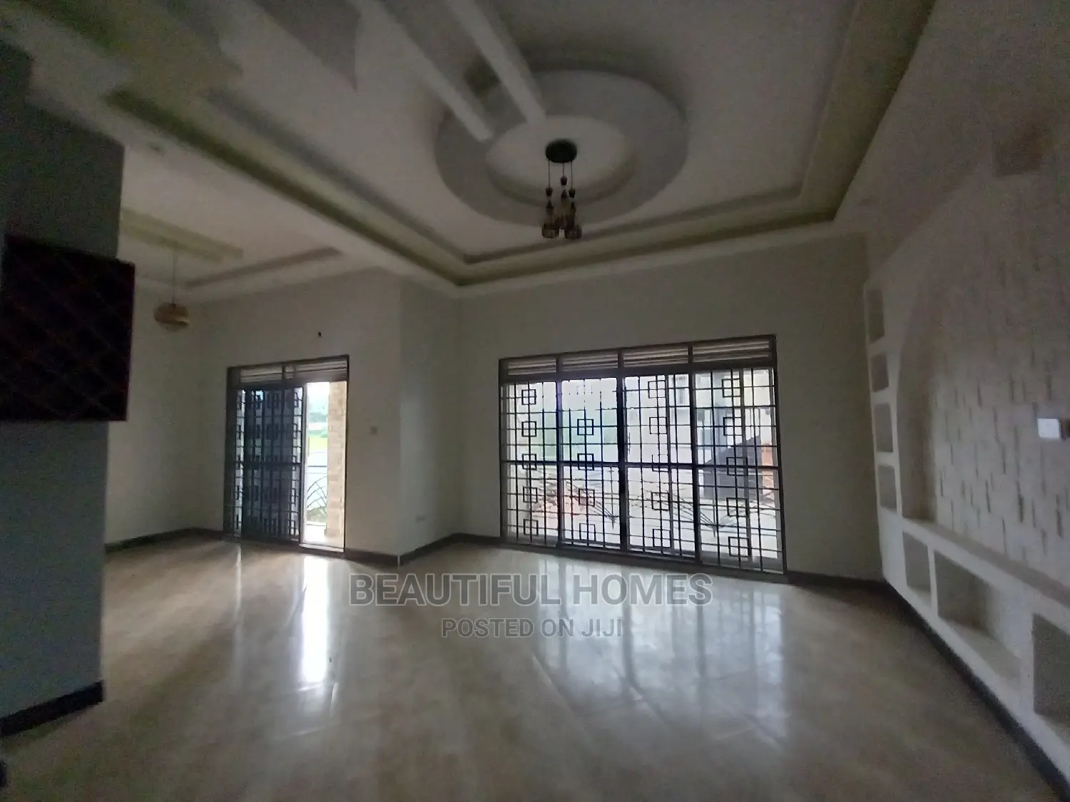 Furnished 4bdrm Bungalow in Kira for Sale in Kira