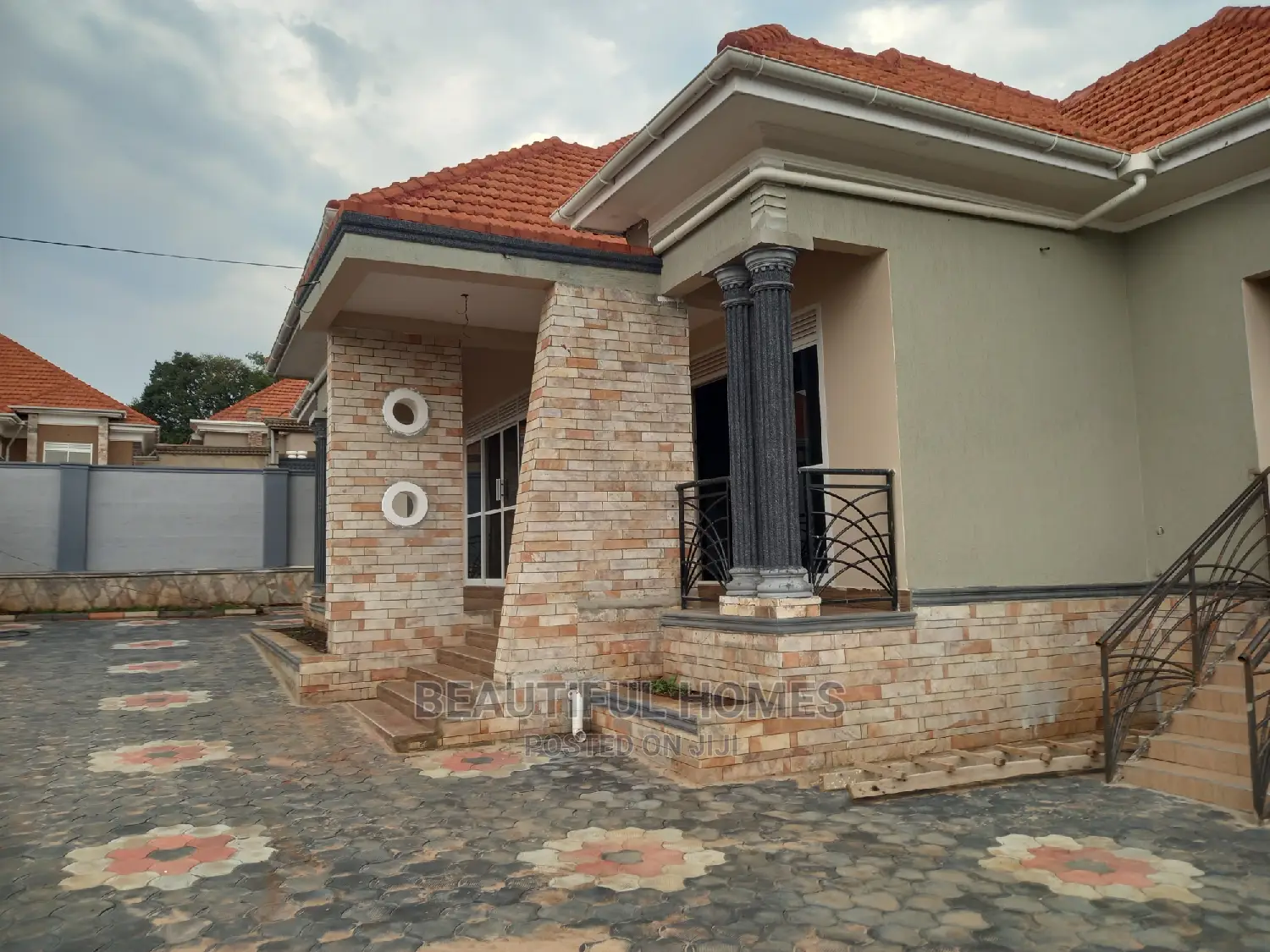 Furnished 4bdrm House in Kira for Sale in Kira