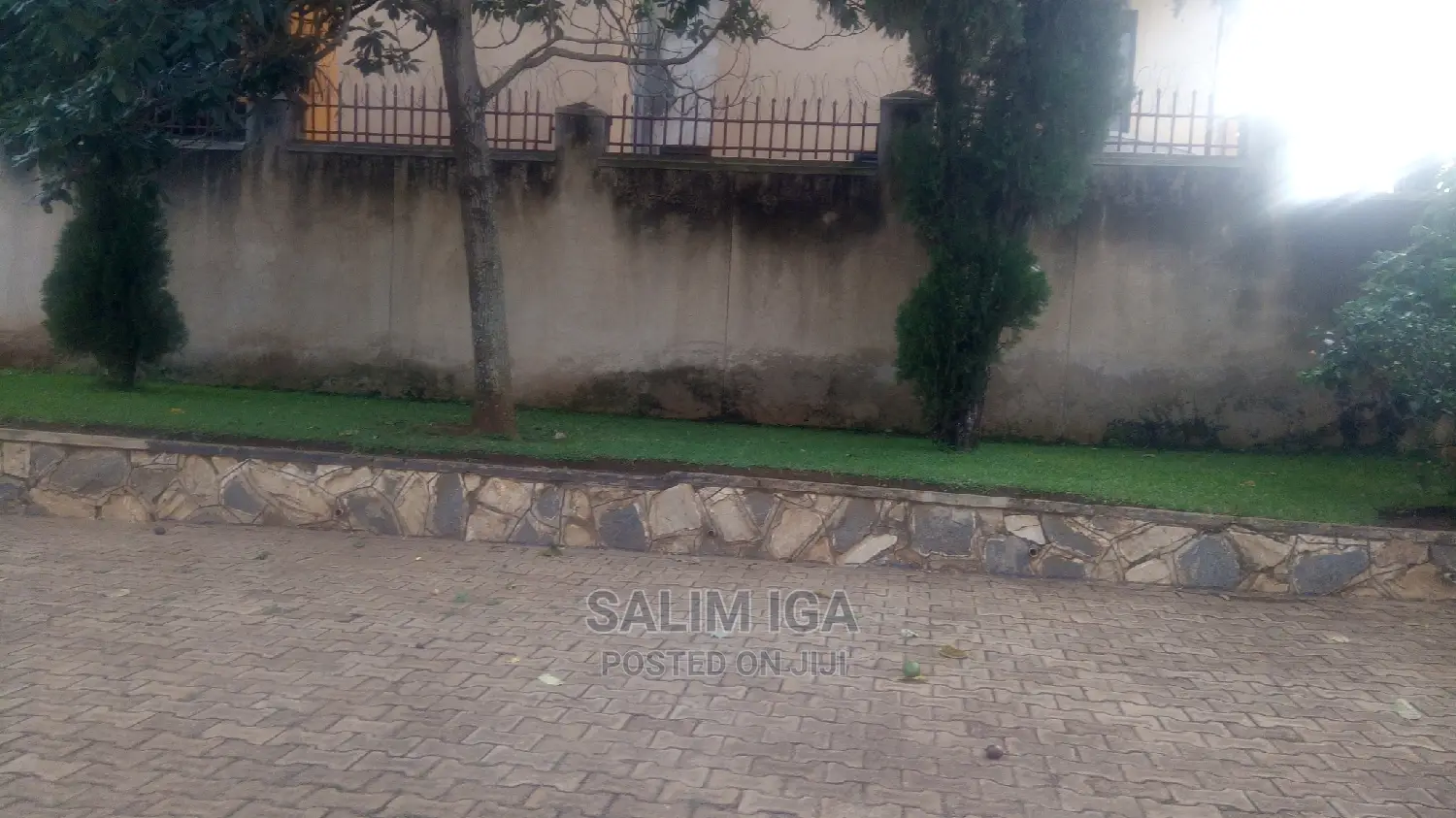 4bdrm Duplex in Kololo Property, Central Division for Rent in Central Division