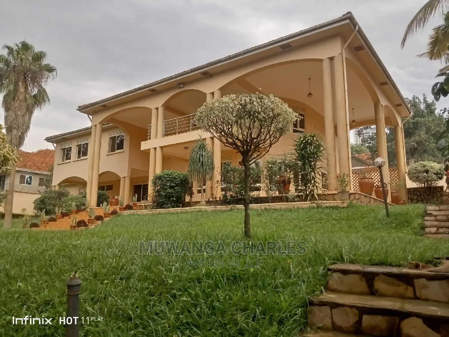 5bdrm Duplex in Fs Properties Ltd, Central Division for Rent in Central Division