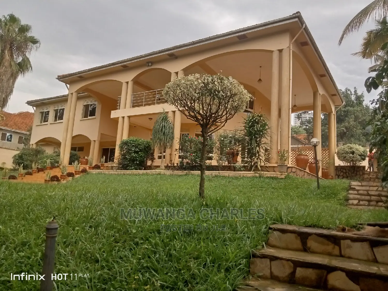 5bdrm Duplex in Fs Properties Ltd, Central Division for Rent in Central Division
