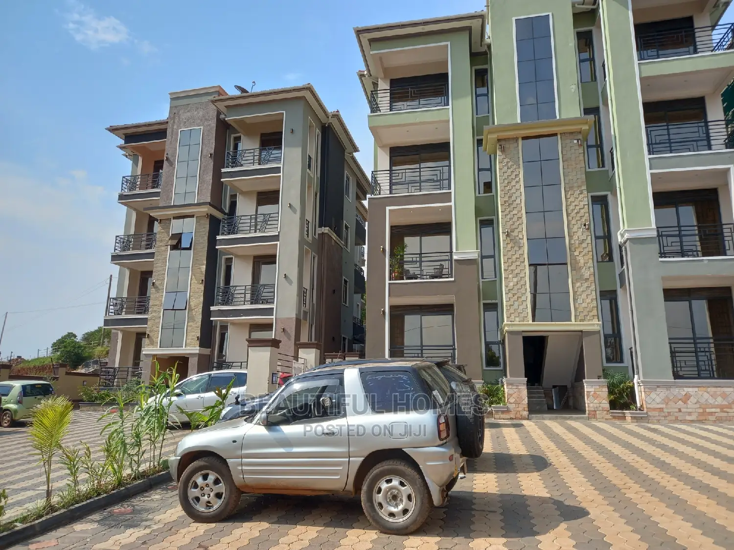 Furnished 2bdrm Block of Flats in Kyanja First Class, Central Division in Central Division