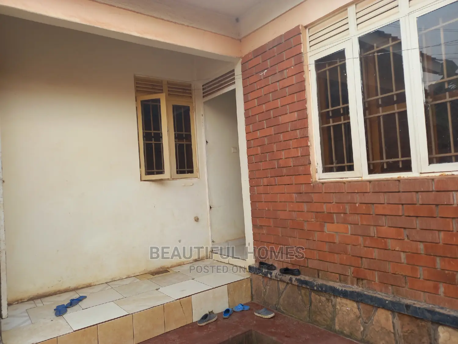 3bdrm Bungalow in Kira for Sale in Kira