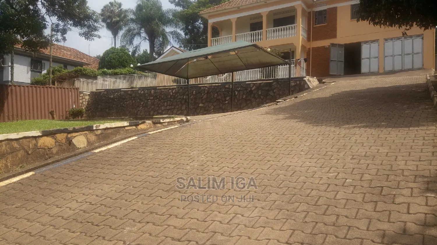 4bdrm Duplex in Kololo Property, Central Division for Rent in Central Division