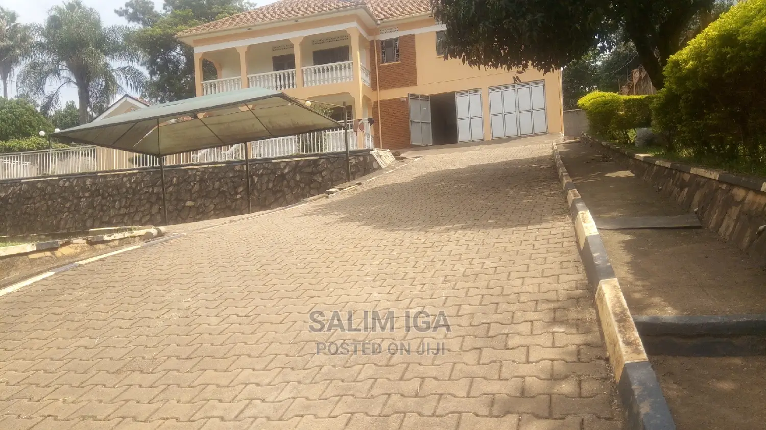 4bdrm Duplex in Kololo Property, Central Division for Rent in Central Division