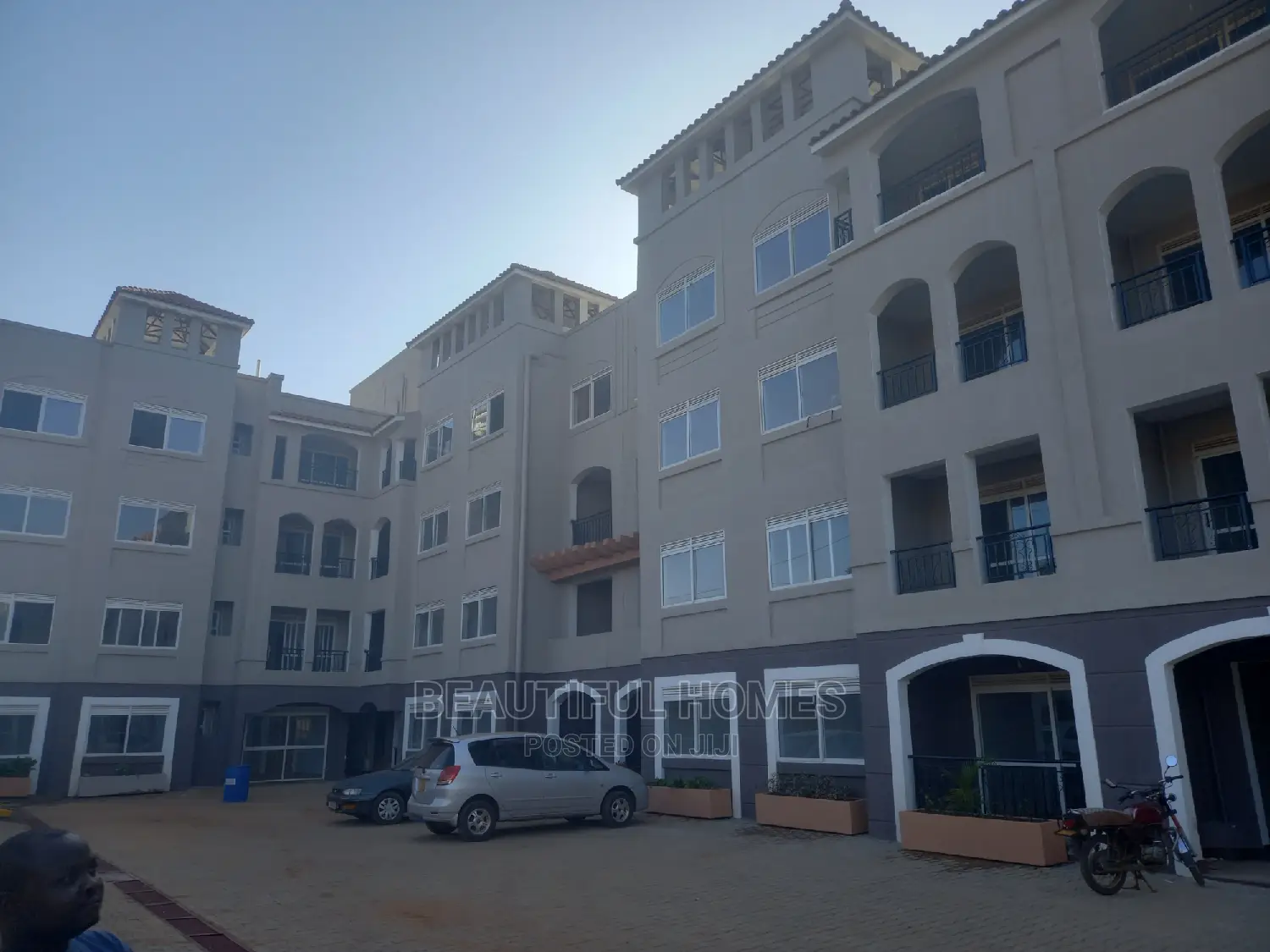 Furnished 3bdrm Condo in Naalya Estate, Central Division for Sale in Central Division