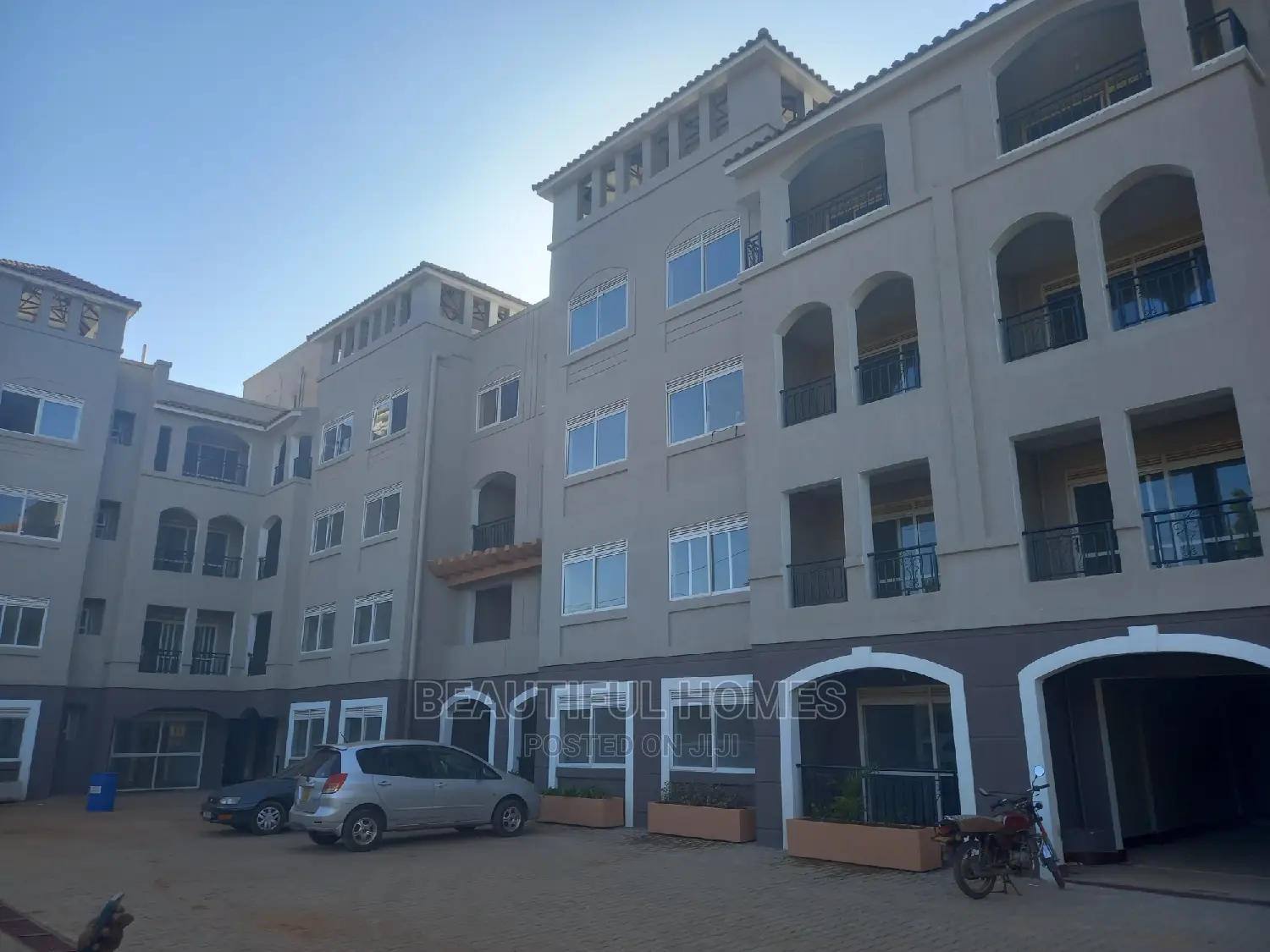 Furnished 3bdrm Condo in Naalya Estate, Central Division for Sale in Central Division