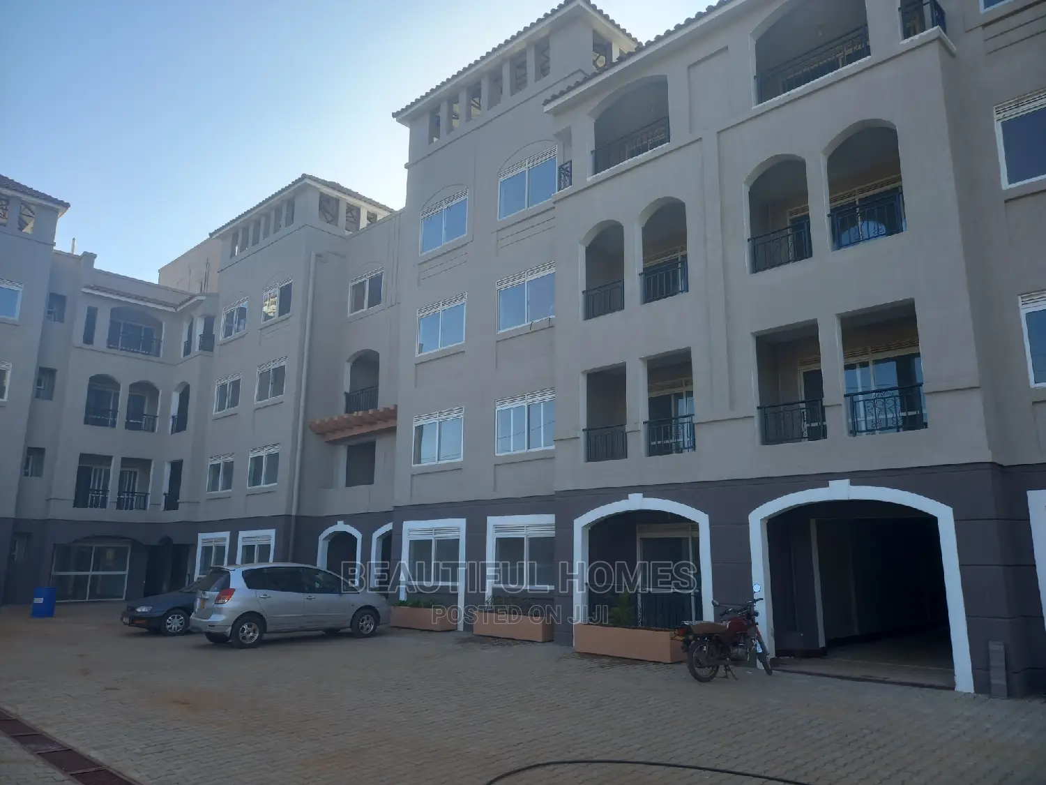 Furnished 3bdrm Condo in Naalya Estate, Central Division for Sale in Central Division