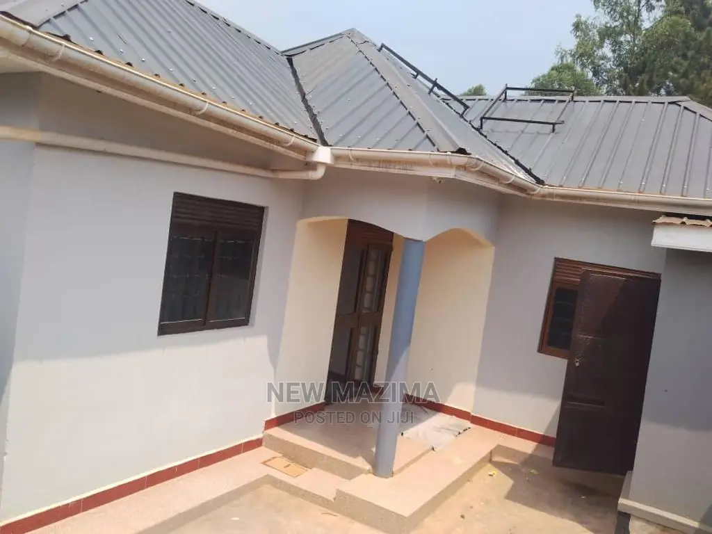 2bdrm House in Bulenga Town, Central Division for sale in Central Division