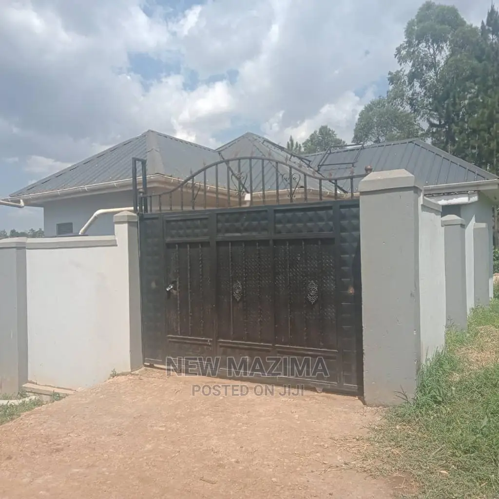 2bdrm House in Bulenga Town, Central Division for sale in Central Division