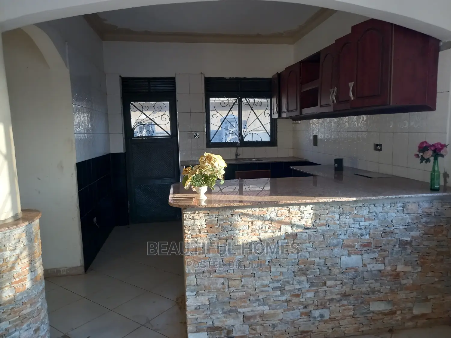 Furnished 4bdrm Bungalow in Kira, Central Division for Sale in Central Division