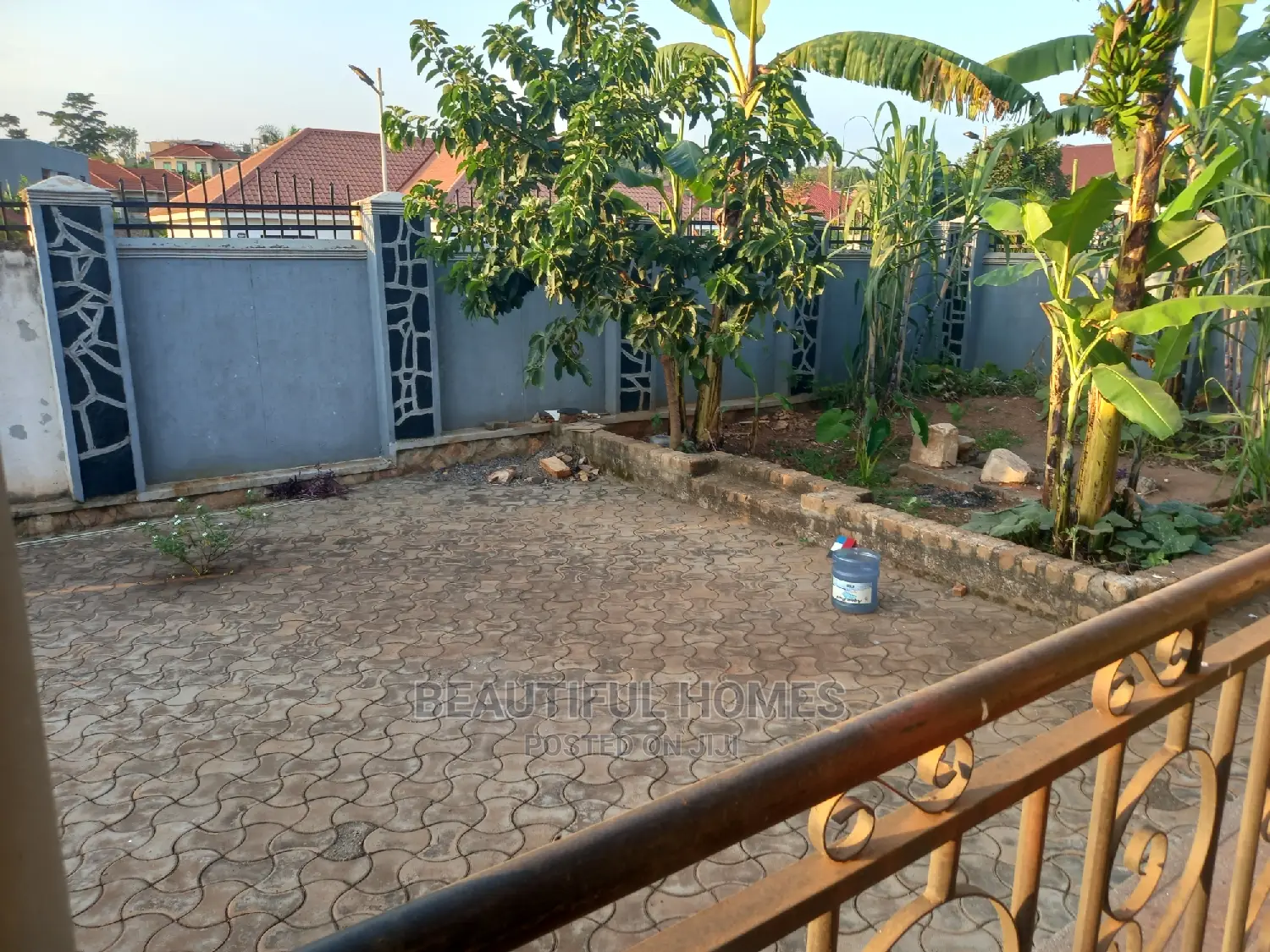 Furnished 4bdrm House in Kira for Sale in Kira