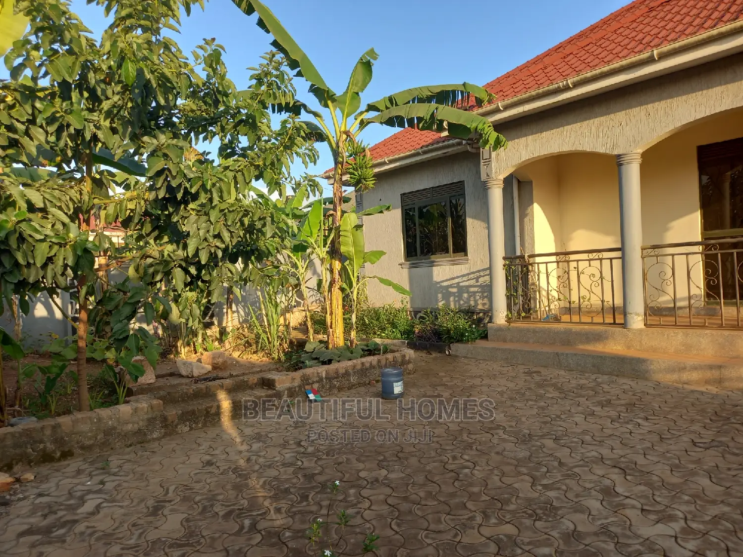Furnished 4bdrm House in Kira for Sale in Kira