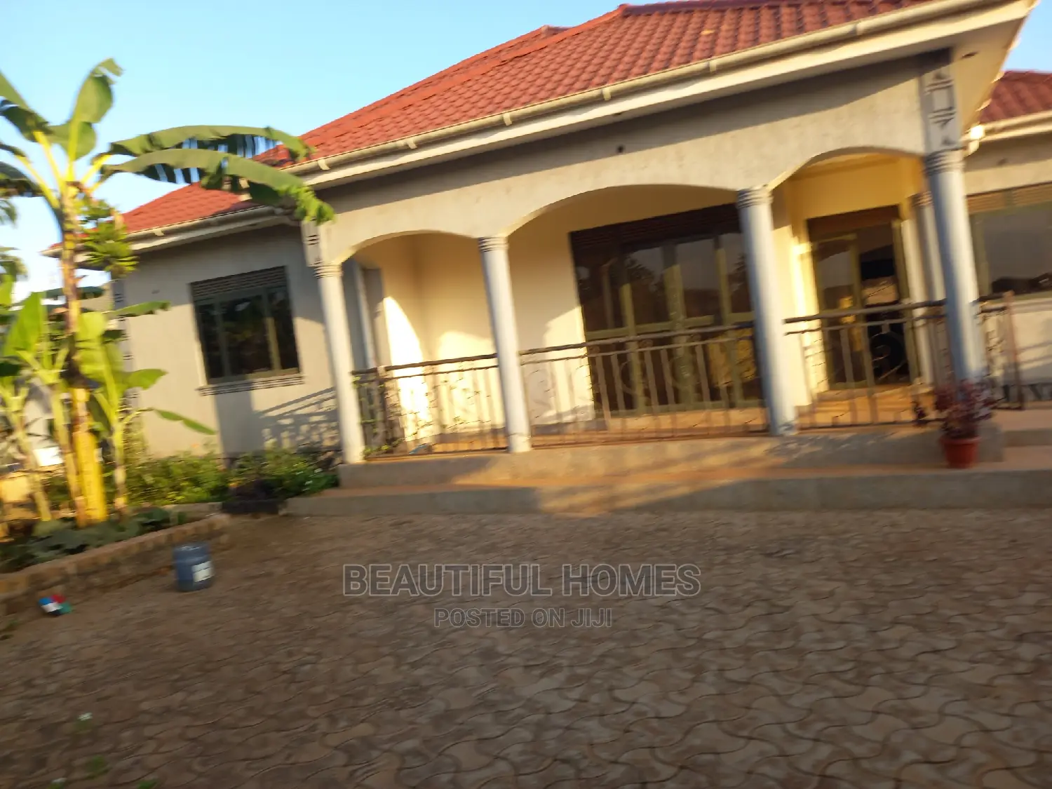Furnished 4bdrm House in Kira for Sale in Kira