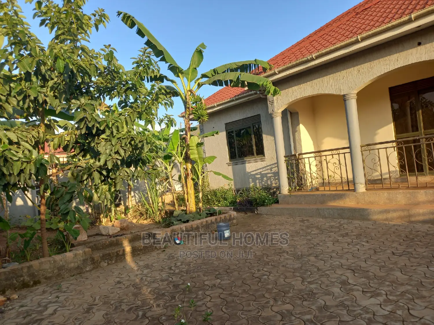 Furnished 4bdrm House in Kira for Sale in Kira