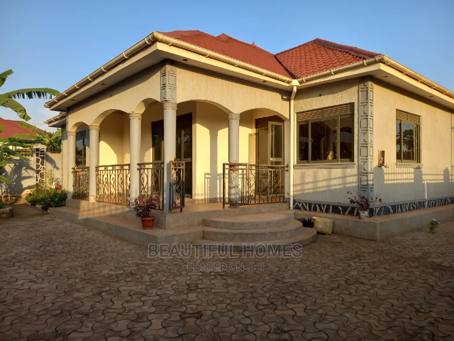 Furnished 4bdrm Bungalow in Kira for Sale in Kira