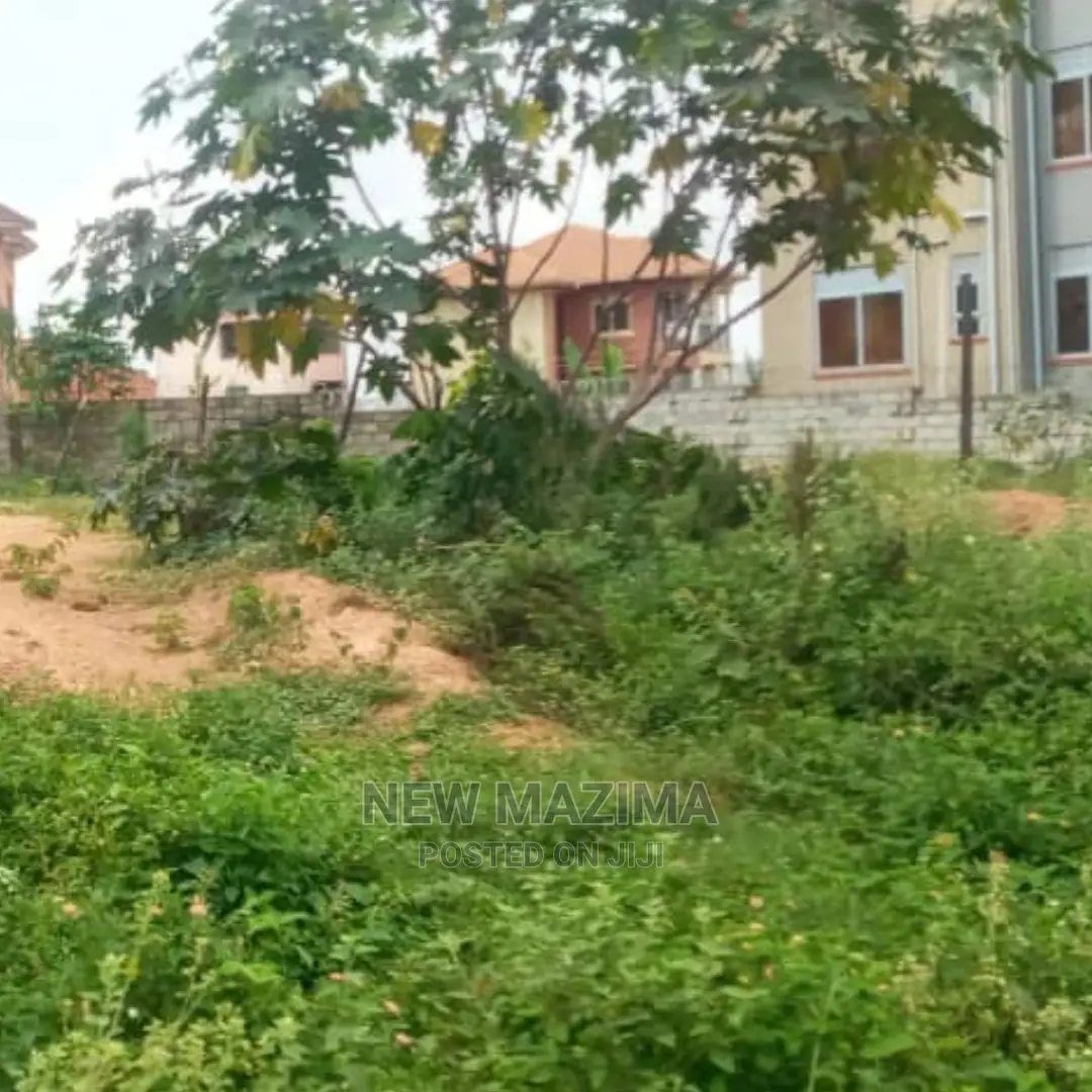 Buziga Prime Plot on Sale at Gd Price in Very Rich Neighbord in Central Division