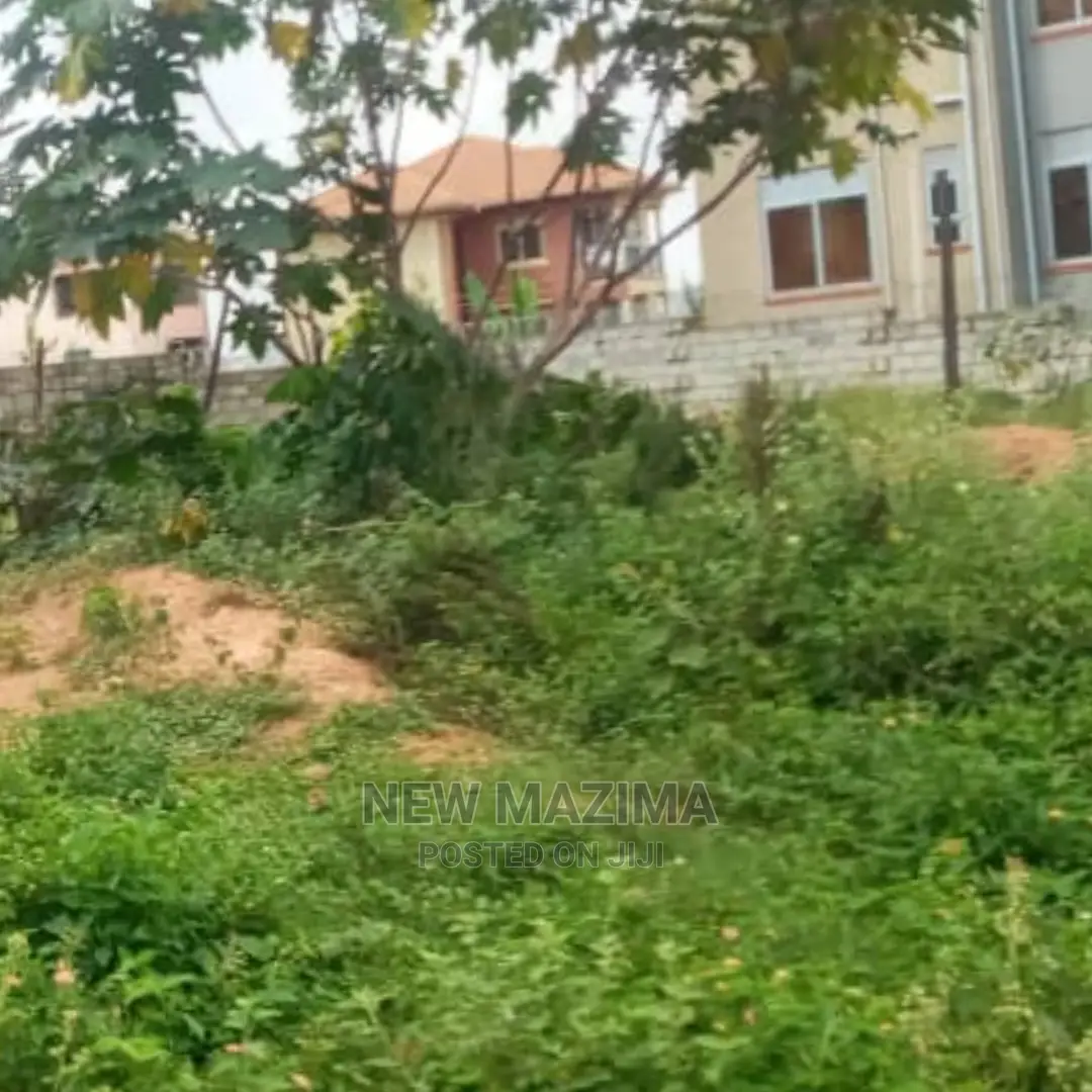 Buziga Prime Plot on Sale at Gd Price in Very Rich Neighbord in Central Division