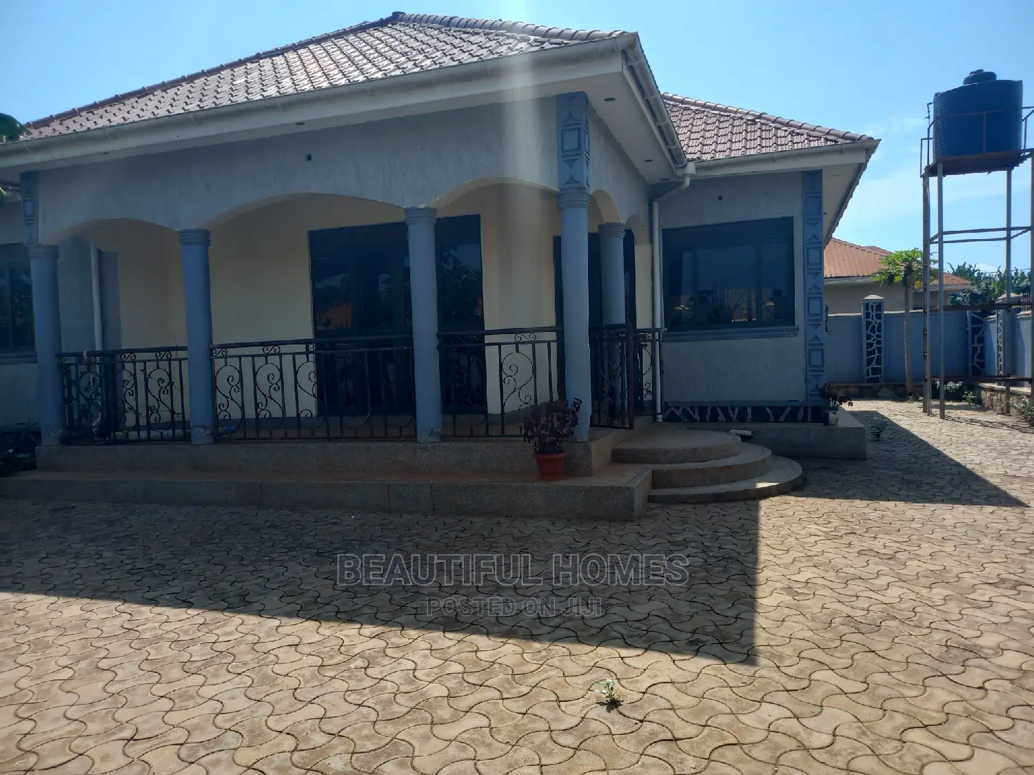 Furnished 4bdrm House in Kira for Sale in Kira