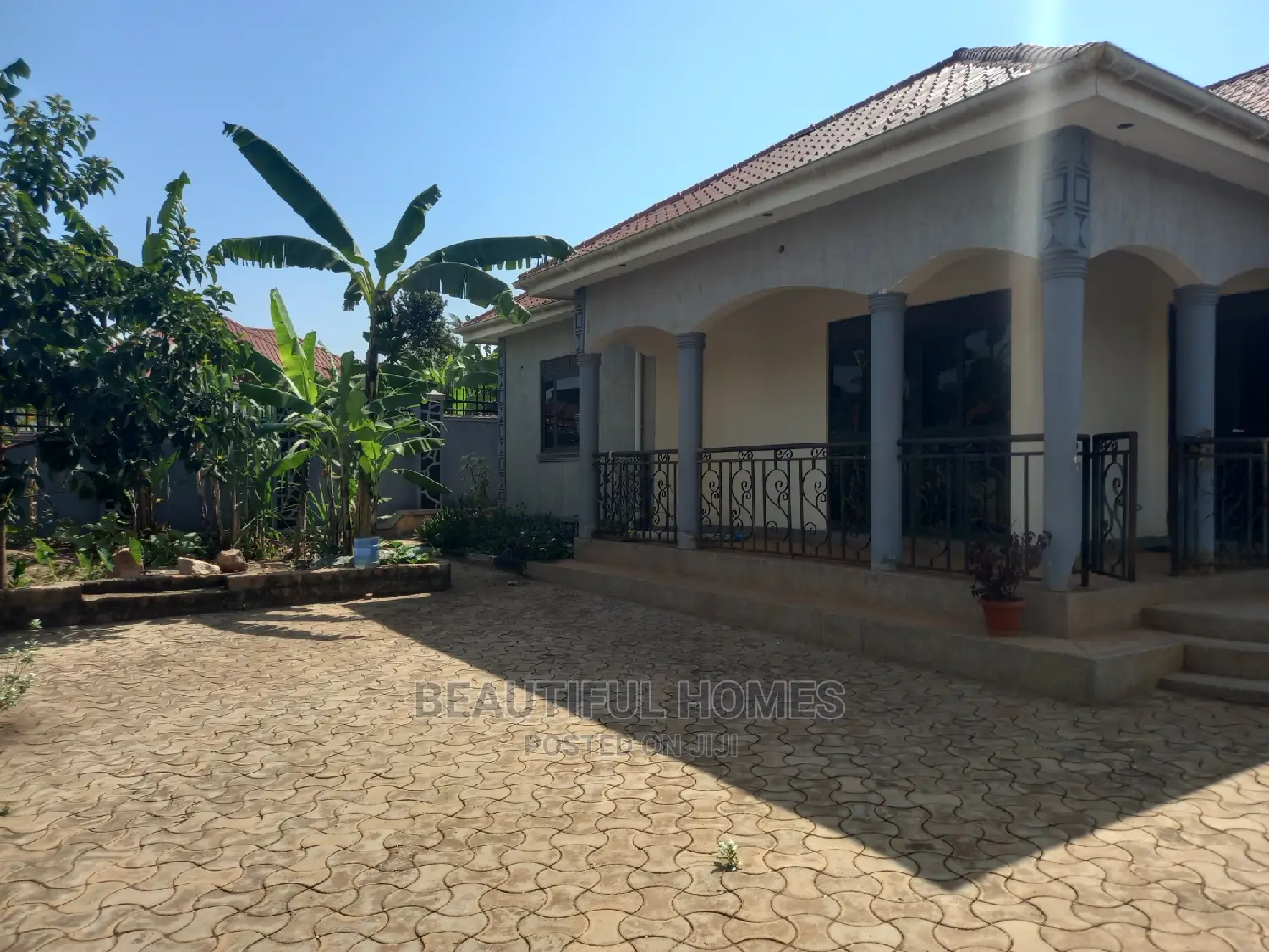Furnished 4bdrm House in Kira for Sale in Kira