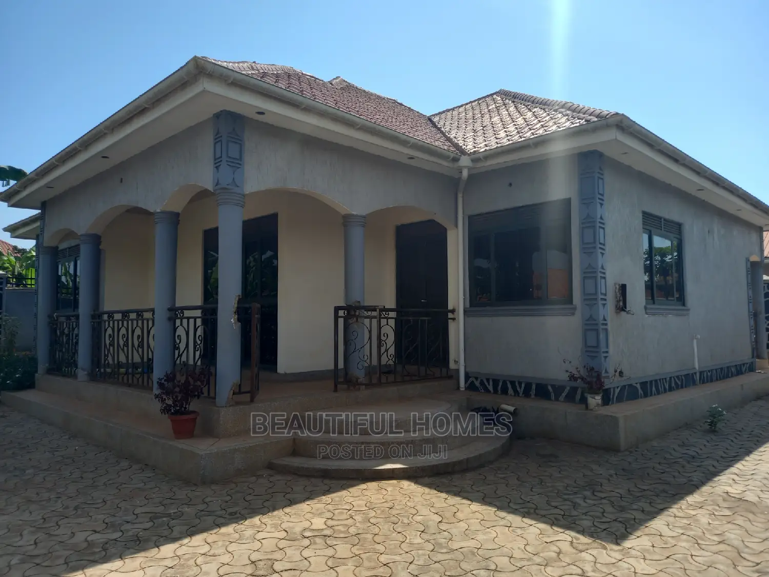 Furnished 4bdrm House in Kira for Sale in Kira