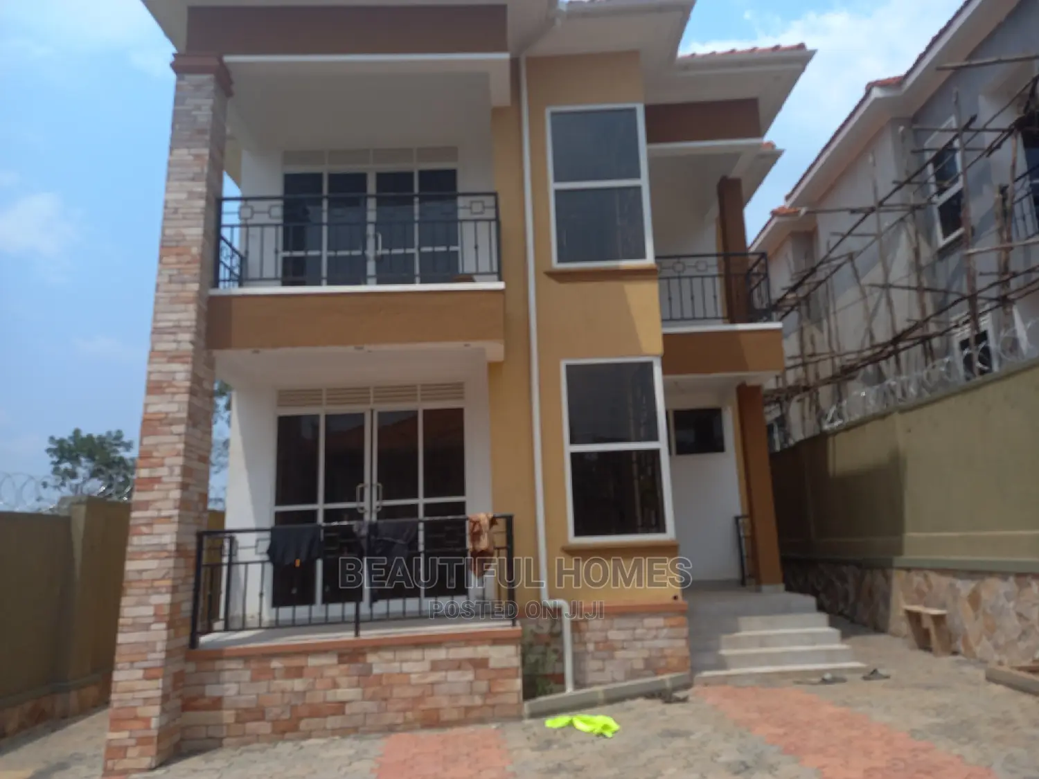 Furnished 4bdrm Duplex in Najjera, Central Division for Sale in Central Division