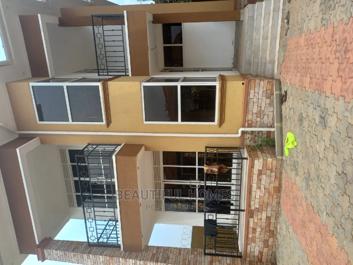 Furnished 4bdrm Duplex in Najjera, Central Division for Sale in Central Division