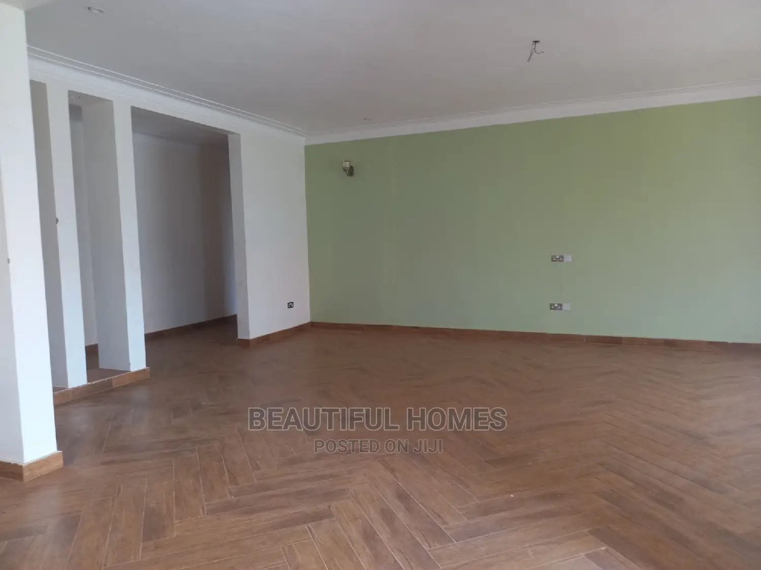 Furnished 6bdrm Mansion in Kira, Central Division for Sale in Central Division