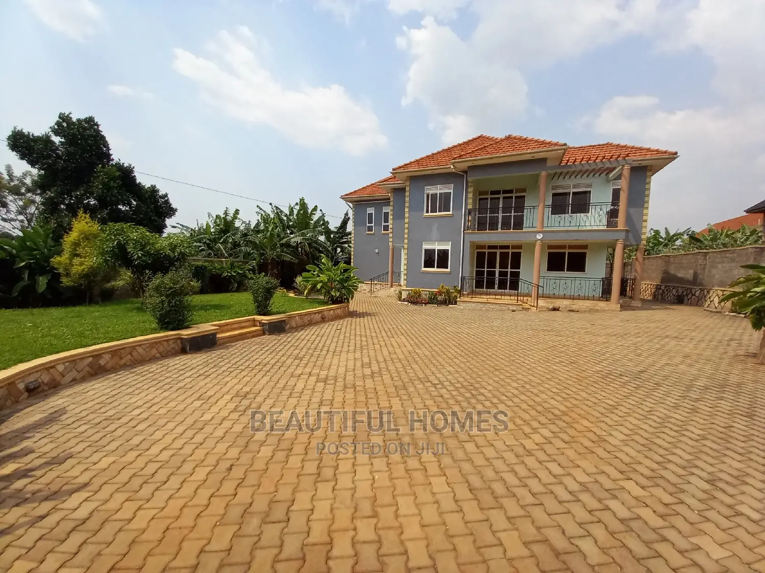 Furnished 5bdrm Mansion in Kira for Sale in Kira