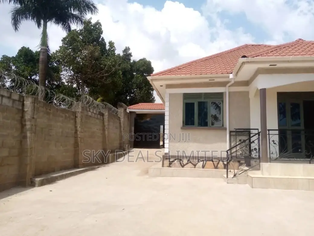 3bdrm Bungalow in Kisaasi, Nakawa for Rent in Nakawa
