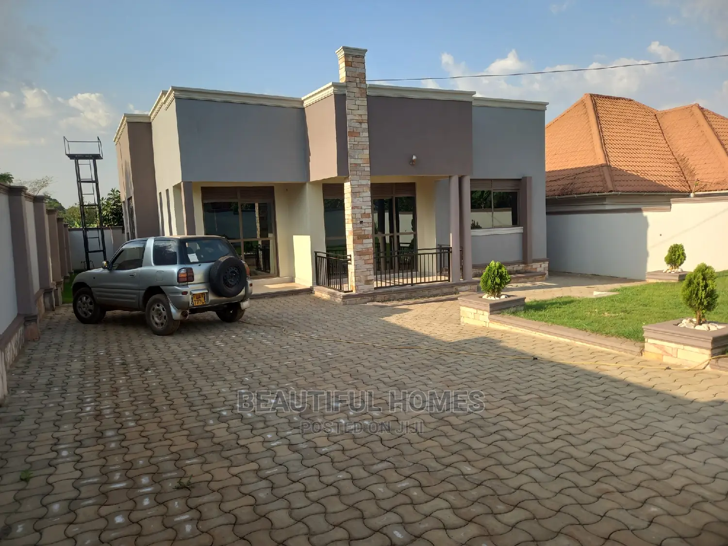 Furnished 4bdrm House in Kira, Central Division for Sale in Central Division