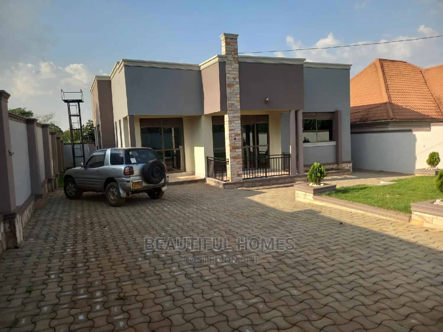 Furnished 4bdrm House in Kira, Central Division for Sale in Central Division