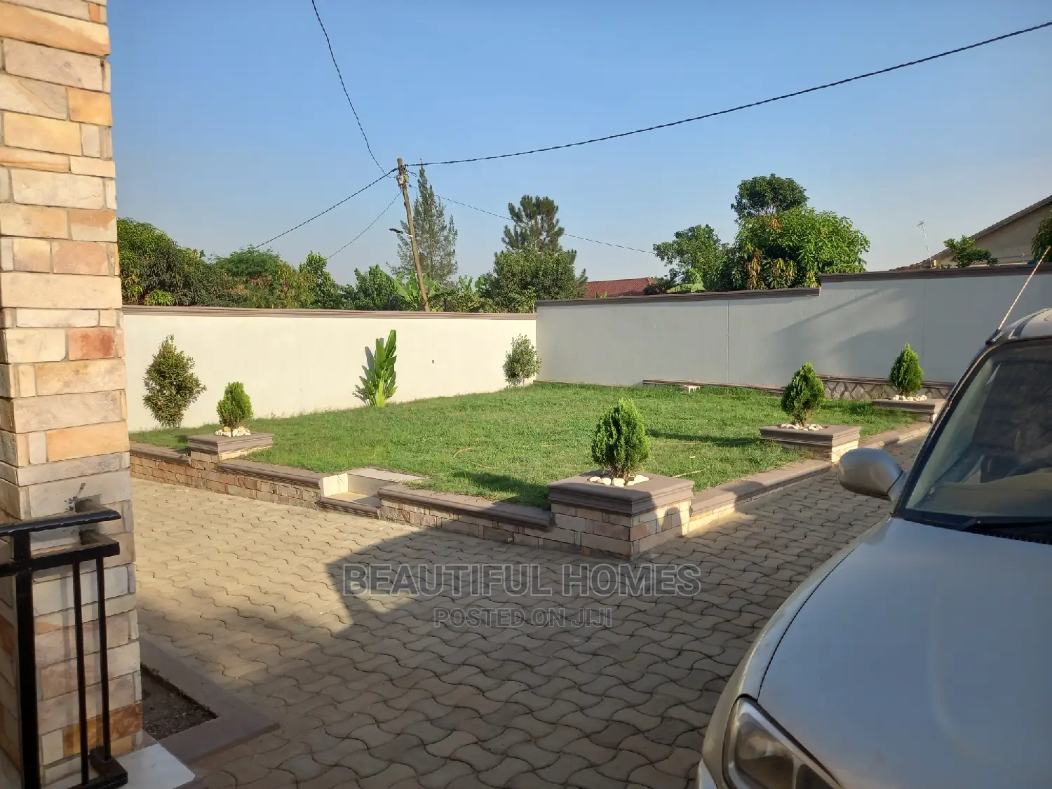 Furnished 4bdrm House in Kira for Sale in Kira