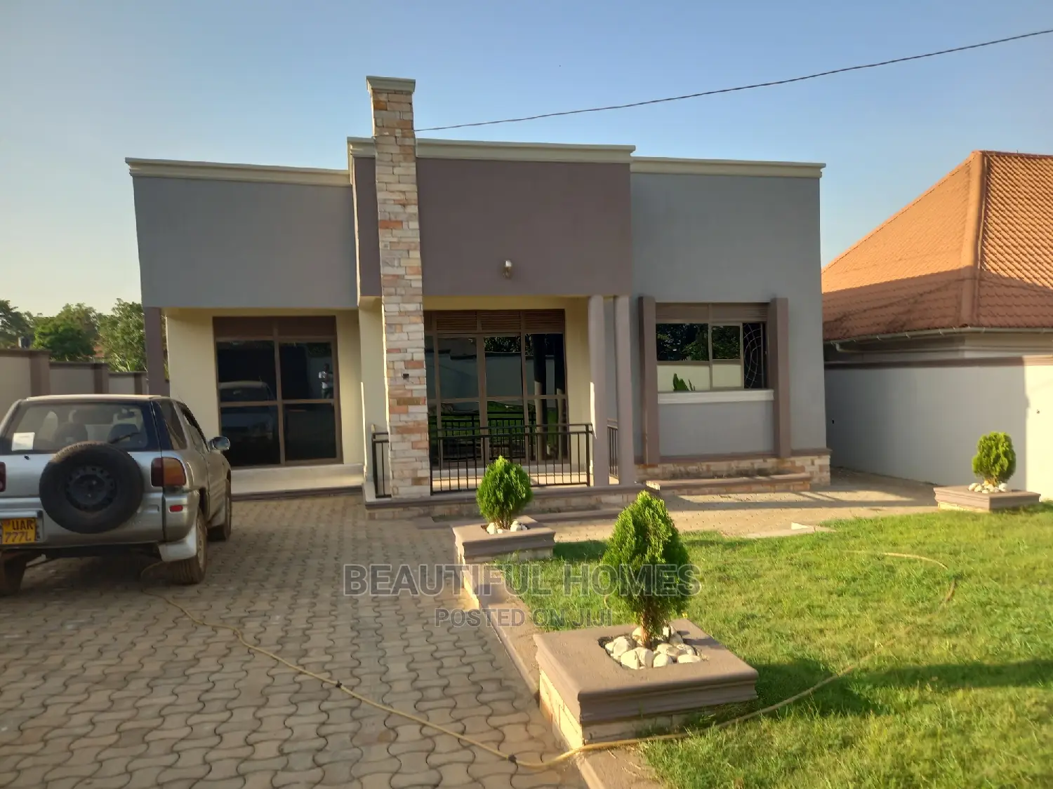 Furnished 4bdrm House in Kira for Sale in Kira