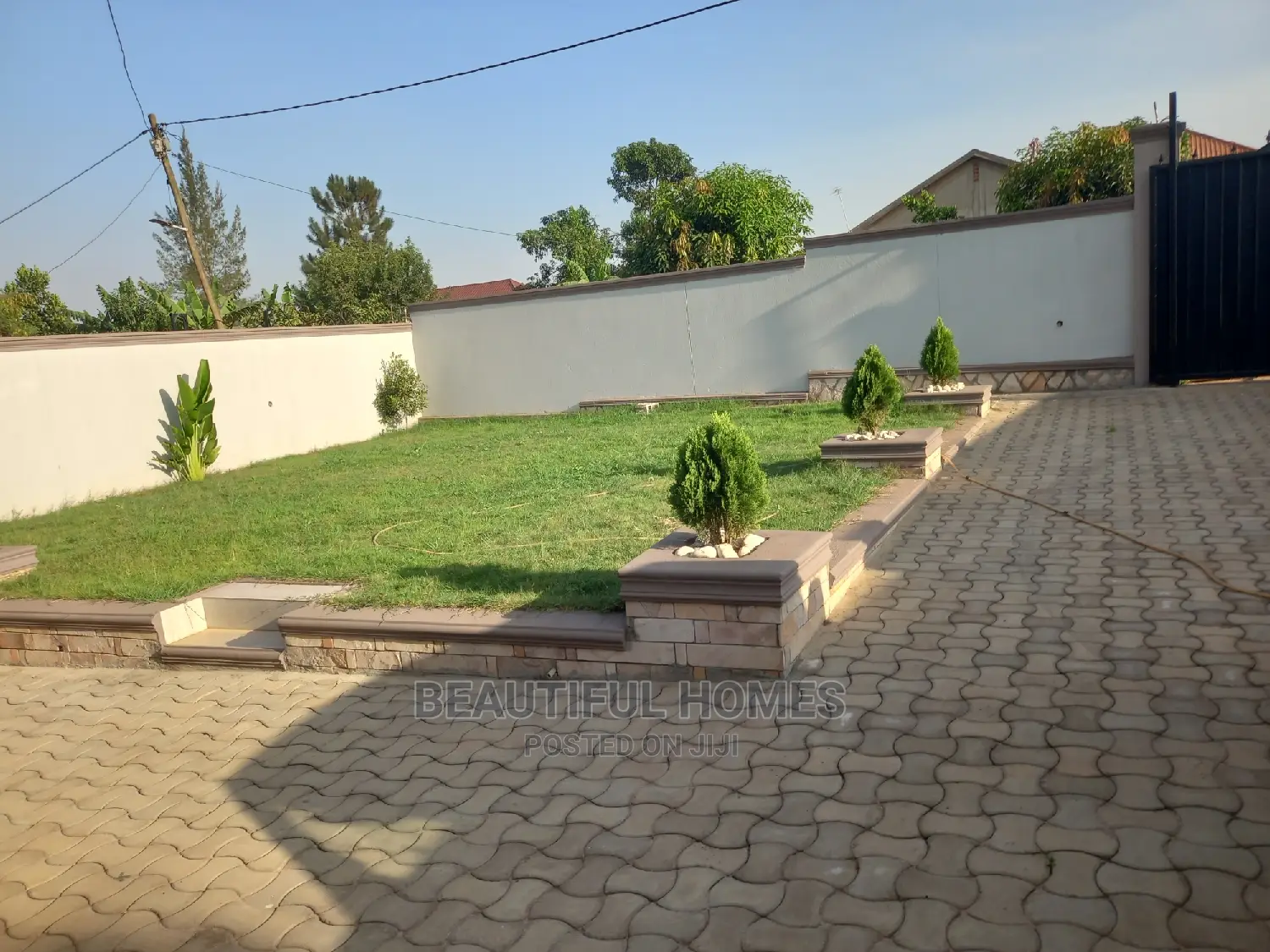 Furnished 4bdrm House in Kira for Sale in Kira